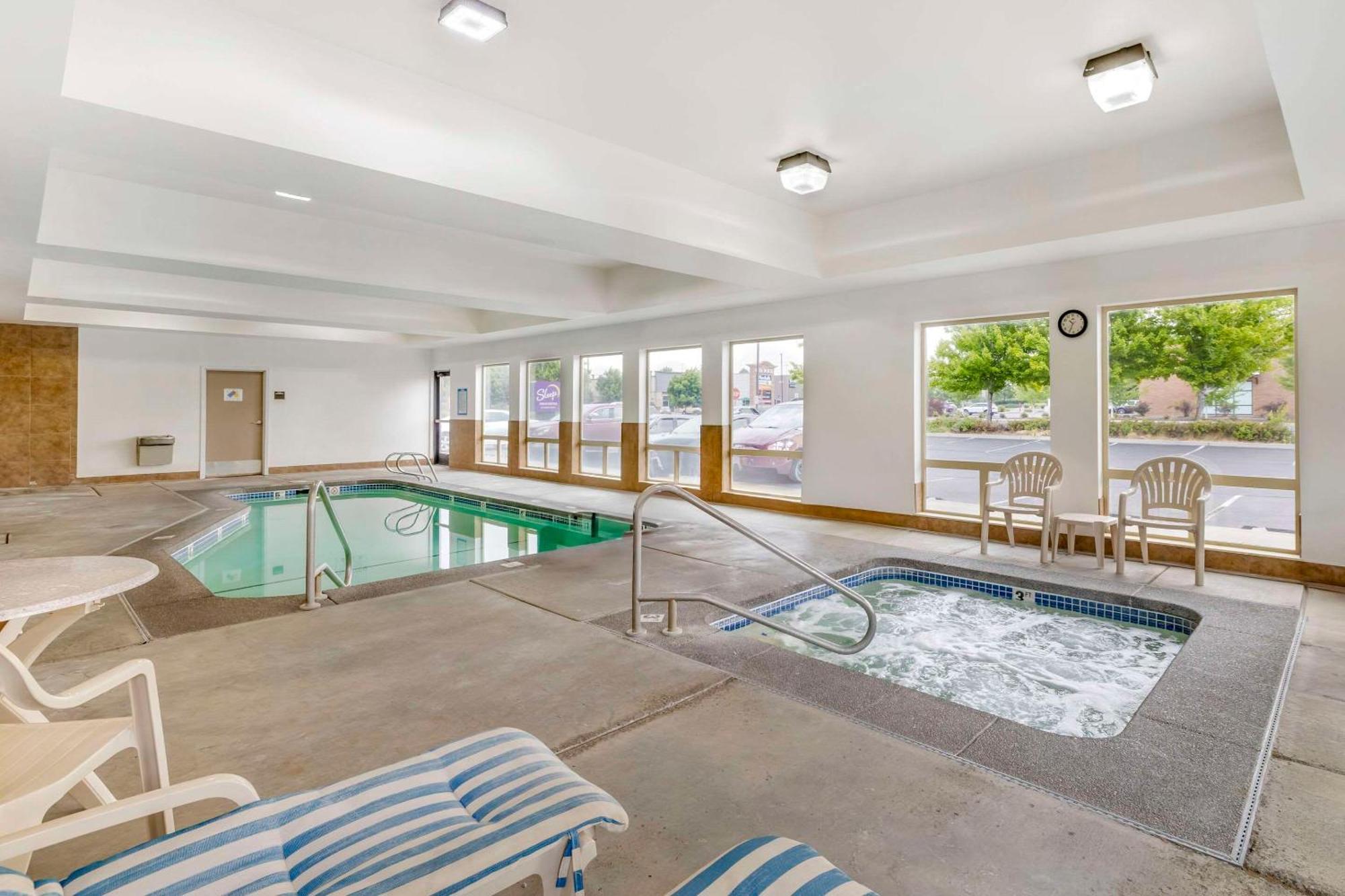 Sleep Inn & Suites Redmond Exteriör bild